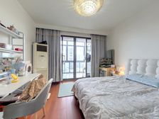 铂金华府 2室2厅 楼层好 品质好 近期降价出售