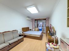 新上地铁口公园旁朝南一门关带天井已搭出售