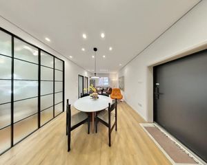 东关二条北城根正规三居室 所见即留下 样板间交房中间楼层3层