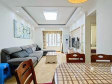 蓝光一期,精装三房,业主急售,价格可谈,钥匙在手,随时可看