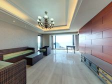 绿洋山庄 5室2厅 299.43平