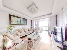 正规电梯复试 带露台还带阳光城!有个车位送给你!周边无房源了