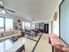 南山世纪华庭新家具环保装修采光好停车位免费