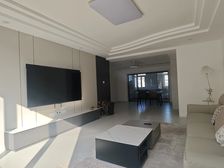 常熟虞山镇李闸路精装三居 130平中层南向 满二仅110万