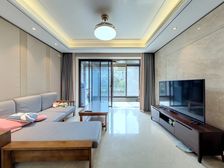 绿地海珀玉晖 3室2厅 139.35平