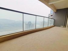 12月新上必卖好房 业主出国急售 一线江景 视野开阔!