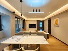 小姐姐闺房,诚心出售,大胆还价,中央公园一环