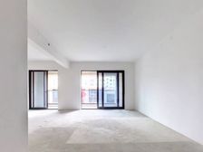 华发 三房两厅两卫 户型结构好 毛坯次新房