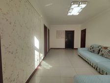 七中北邻棉麻家属院低楼层两居室老证送储间