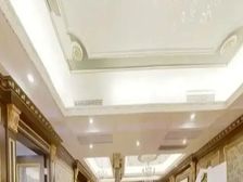 万达公馆 武昌内环滨江豪宅 通透大平层 证两年 随时看房