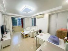 10号线500 ,全明精装修,中间楼层,小区中心,看房随时