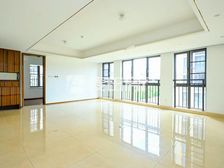 急卖!鲁能公馆一期,精装端头三房,五四北秀山地铁旁,新店