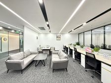 江北嘴金融城甲级写字楼交通方便价格低至30几