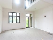 阳澄湖湖畔樾山别墅4室3厅湖景现房.院子大 使用面积高 欢迎