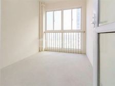 新出望湖湾,满二,中上楼层,全新毛坯,全南户型。