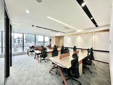 保利中心新出·3隔间15工位·大气前台带家具·川大周边力宝