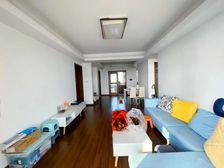 湖畔樾山洋房出售 107平 南北通透145万 楼层好采光好