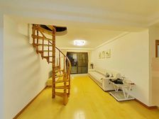 顶楼送阁楼!业主置换诚意出售!近18号线地铁!万科物业方便看