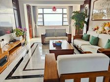 九龙湖花园一区 高楼层精装修南北通透4房带车位急售