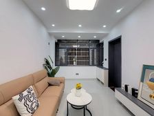 德政中路 全明三房 户型方正实用 通风采光好