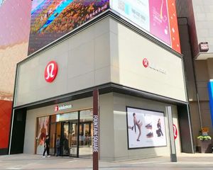 品牌租户长租丨年租金38w丨有名商业街丨人流量大