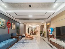 国宾1号 精装 真洋房 南北院子 着急卖掉 可以大刀的房子