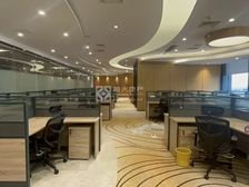 特价出租!国贸中心旁写字楼出租,高层轻奢装修,拎包即可办公