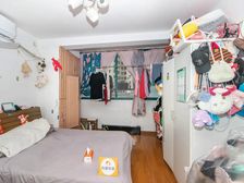 电梯使用中,精装,拎包入住,楼层好,家具家电全送,单价还便宜