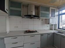 停车方便 南北通透 满五 刚需两居 高楼层视野好 商品房