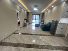 再次降价 东边套113平送产权车位 精装修 满二年 只有契税