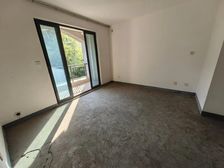 精装修 95平 南北通透 电梯房 3室2厅 楼层好 视野无遮