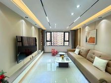 洋浦大街 配套齐全 电梯房 楼龄新 大两房 南北通透 随时看