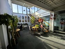 郞园七棵树创意园精装320平带阳台和2.8元双面采光