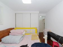 世茂五期 精装修 随时看 房东外地工作 着急卖 可以大刀