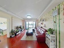 新出必看好房,三房户型正气,公摊面积少,公园景观