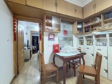 一楼一室一厅 天井搭好的