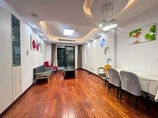 精装修二手房,南北通透,中高楼层,无遮挡,阳光刺眼,成熟商圈