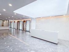 新年特价出租!国贸中心写字楼出租,高层轻奢装修,拎包即可办公