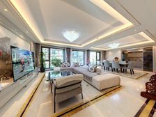 山水文园五期 5室2厅 290.31平