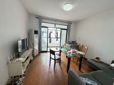 华腾苑 大两房中间楼层 看房方便 房东着急置换 周边配套成熟