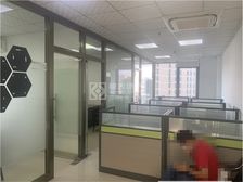 黄旗山下地铁口,万科中天大厦精装小面积办公室,拎包即可办公