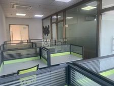 黄旗山下地铁口,万科中天大厦精装小面积办公室,拎包即可办公