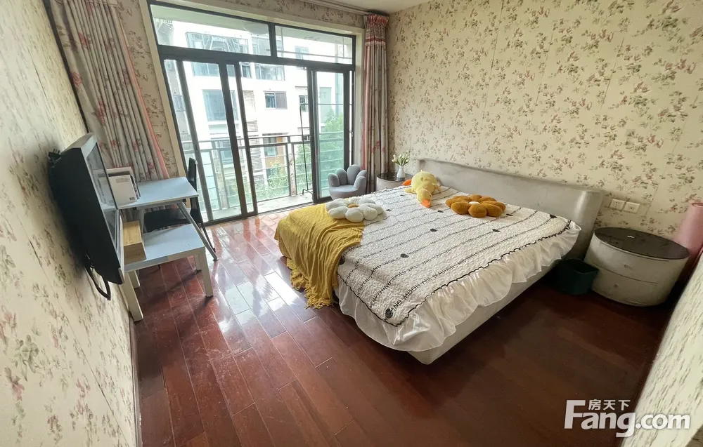 鸳鸯！园博园！聚信美家居！居然之家 房东直租 拎包入住！！