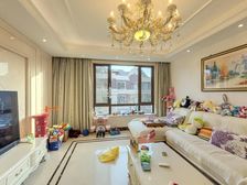 云锦世家郦景园 通透两室 中间楼层 电梯洋房 带车位