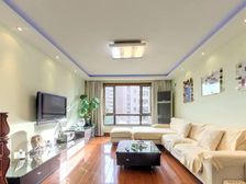 品质小区?稀有大四房?活水湖景观?万科物业?双轨