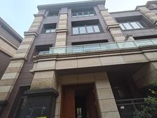 赞!万科皇马364平单边位大别墅1480W,实用有1000平