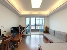 湖畔樾山,品质洋房,房间大,户型方正,看房随时.精壮修