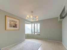 内环内苏州河旁,人车分流小区,高楼层户型正,近地铁