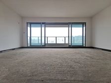 南滨路 金辉长江铭著四房275万