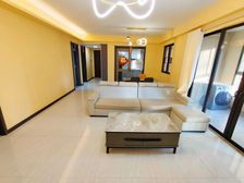 少有精装4房全屋定制 双卫格局 朝南 中间楼层采光好 精装修